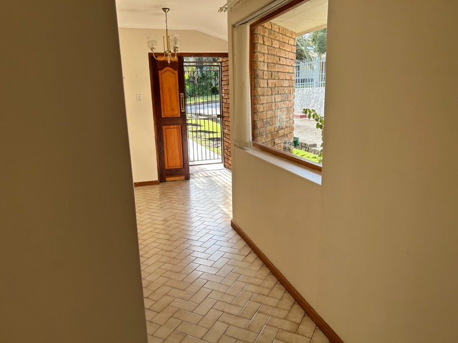 4 Bedroom Property for Sale in Camphersdrift Western Cape